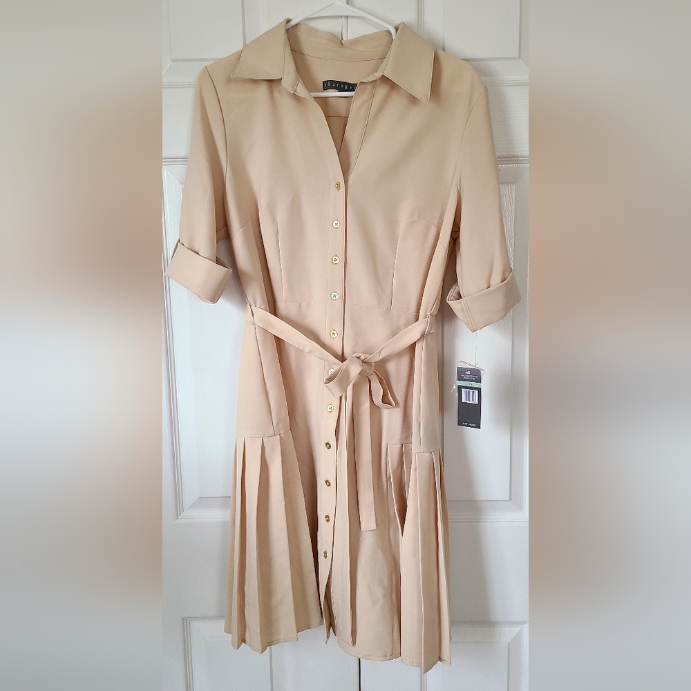 Sharagano Cream Pleated Midi Dress with Notched Collar